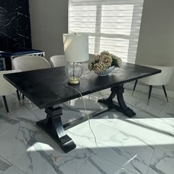 Dinning Table With 6 Chairs 