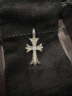 Chrome hearts diamond  tiny cross