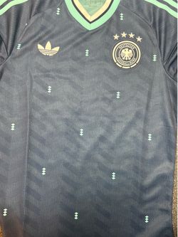 Mens Germany Away kit Small