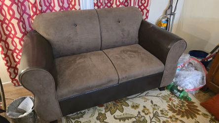 Couch set