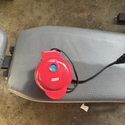 Heart shaped waffle maker