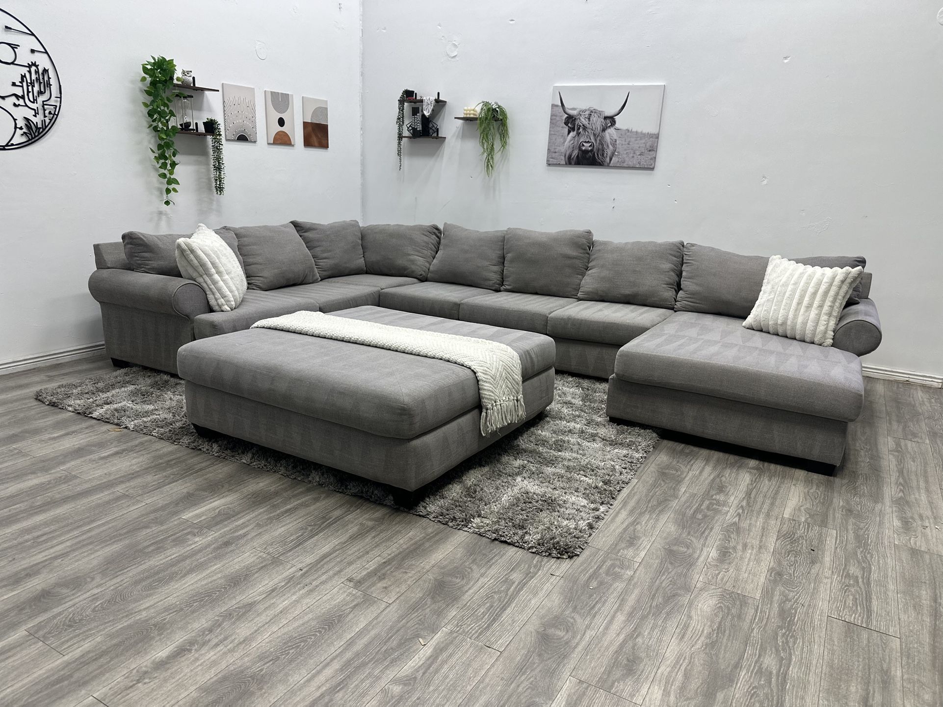 Grey Sectional Couch - Free Delivery 