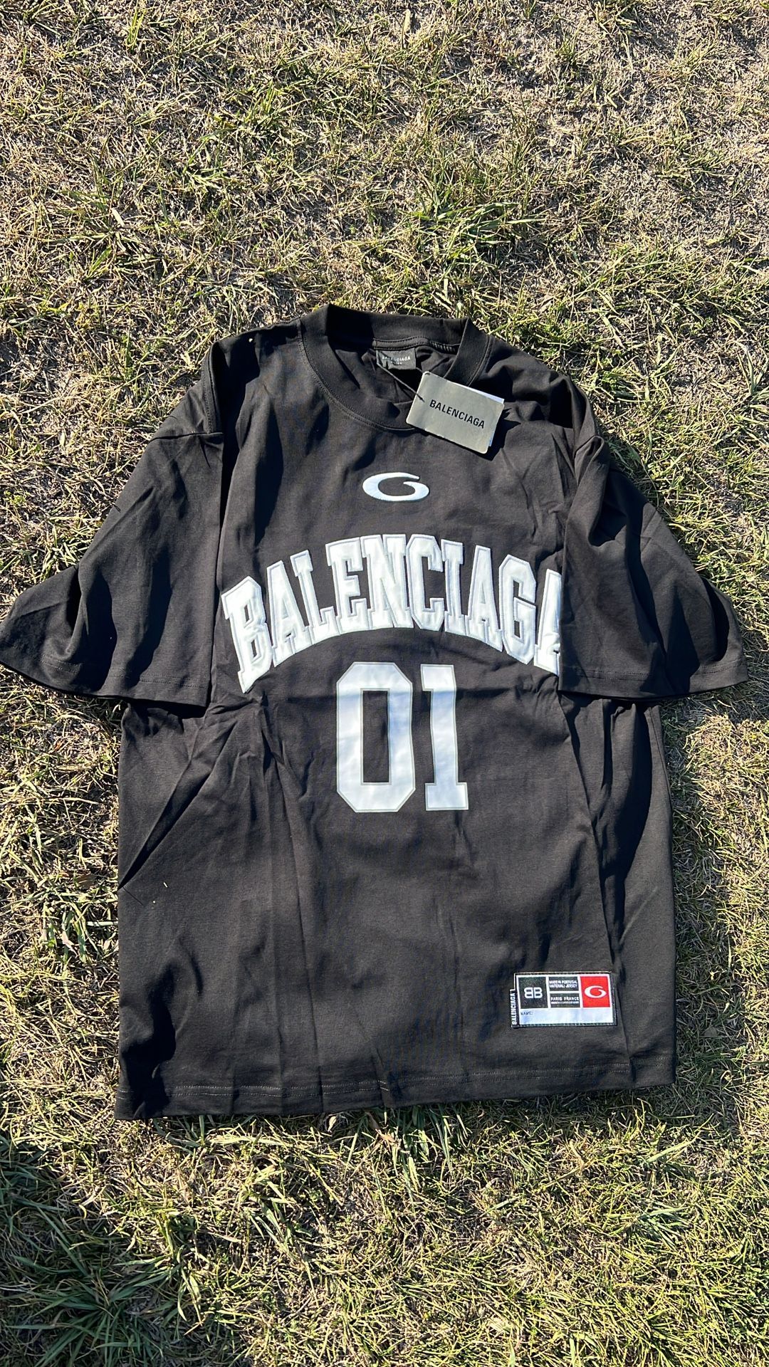 BALENCIAGA LUXURY CLOTHING
