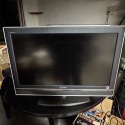 Sony KDL-V32XBR2 LCD TV 32 Inch