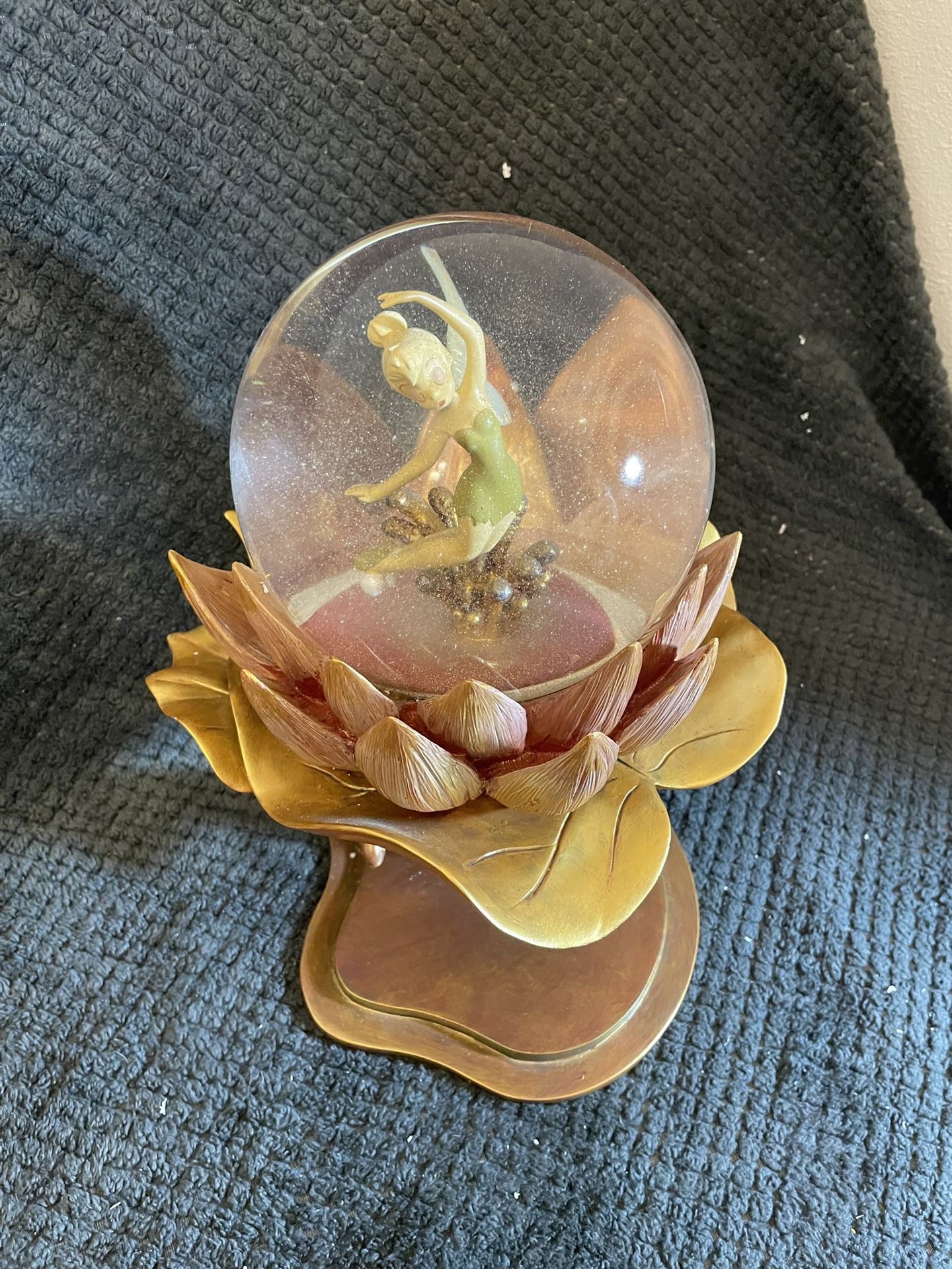 Big Tinker Bell vintage Globe