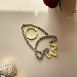 Handmade Name Signs for Your Baby’s Room Tricotin