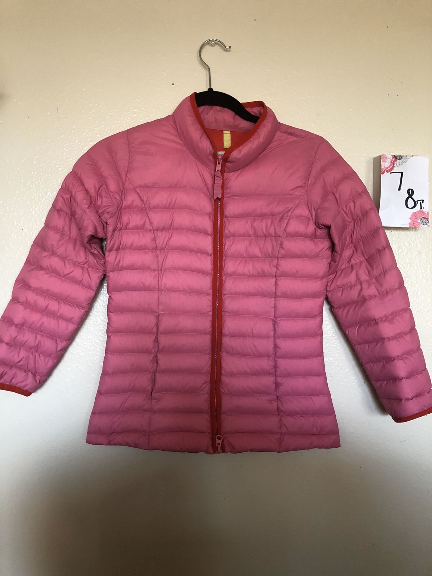 Girls jacket size 7-8🛍👧🏻🎀