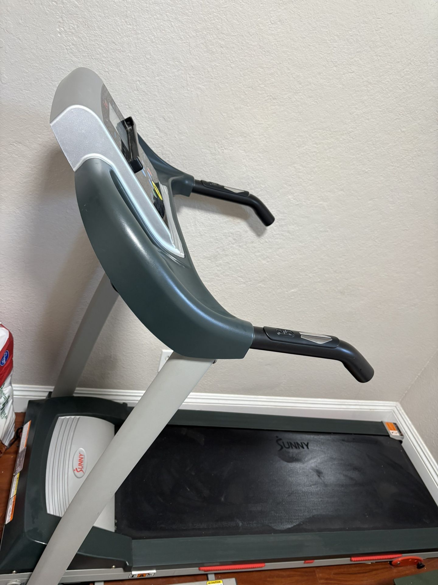 Treadmill 