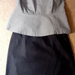 TALBOTS Denim Skirt & TALBOTS NAVY & WHITE TOP
