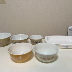 Vintage Pyrex Bowls and Corning Ware Roaster Bundle 