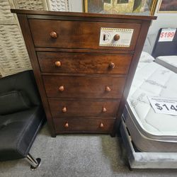 Brand New Brown Or Black 5-Drawer Chest (32" x 18" x 48"H )