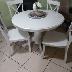 5Pc Dining Table Set