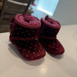 Babygirl Uggs Size 0/1