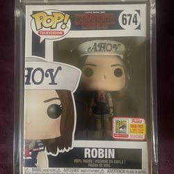 Stranger Things Robin Ahoy! SDCC LE 1800 Pcs