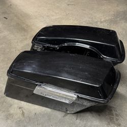 $125 OBO Harley Davidson OEM Black Hard Bags.
