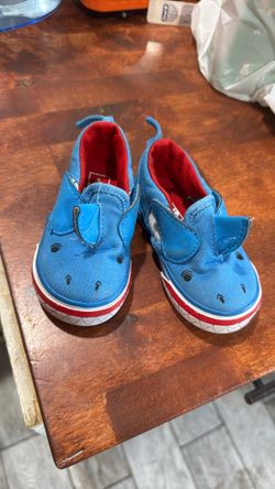 Size 4 Baby Shark Vans