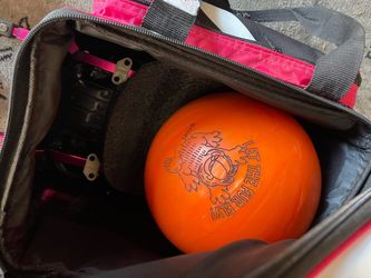Garfield Bowling Ball with Bag