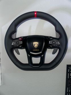 MOZA Lamborghini Revuelto Steering wheel