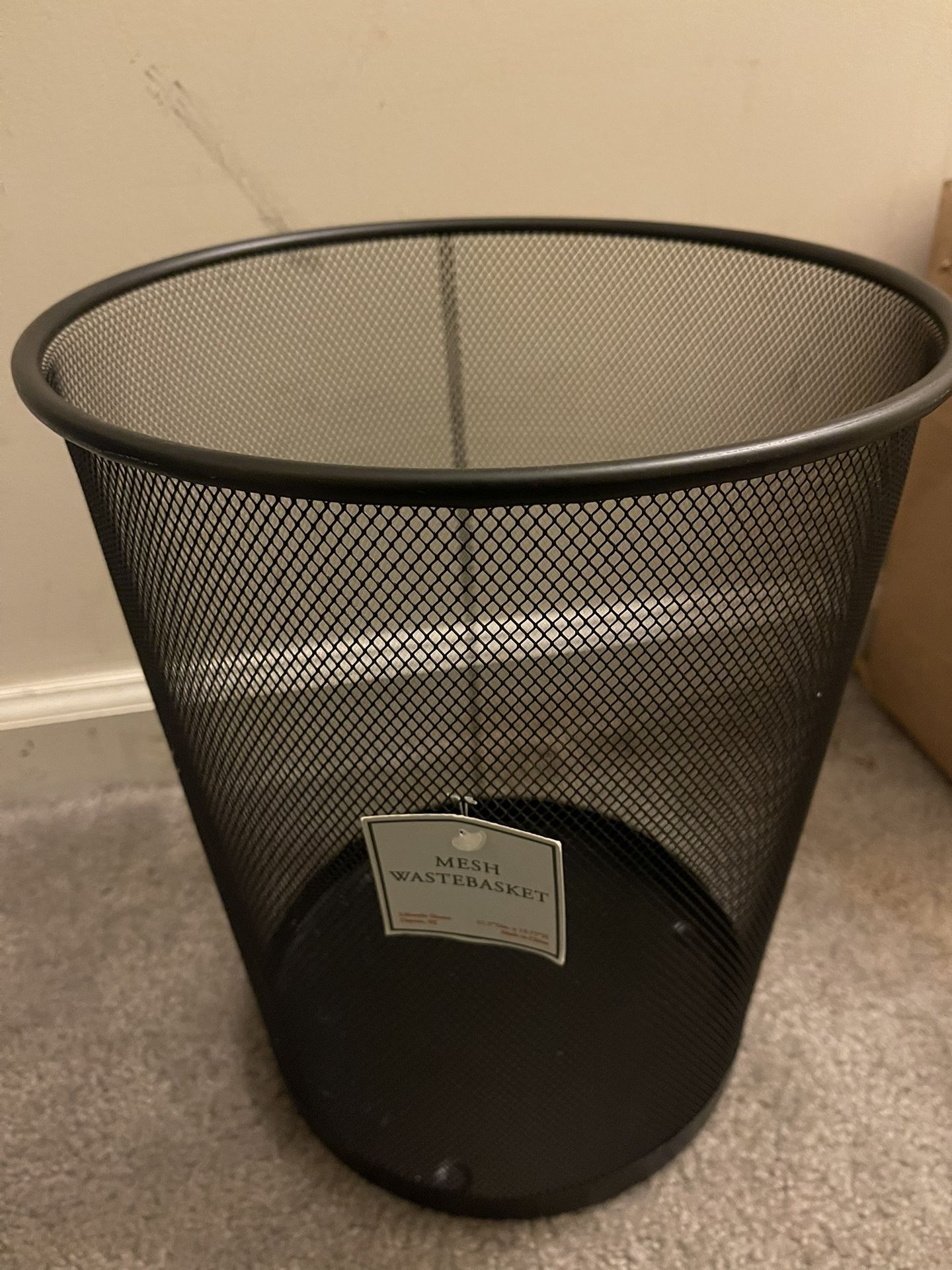 Black Mesh Trash Waste Basket