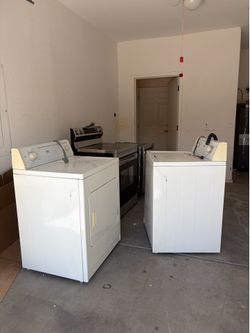 Whirlpool Washer/Dryer *FREE PICKUP*
