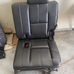2008 Chevy Tahoe Third Roll Seats