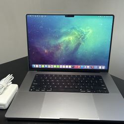 16 Inch MacBook Pro 💻 M1 Pro With 33gb Ram