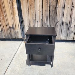 Nightstand with Drawer, Modern X-Design Side End Table, Bedside Storage Shelf for Bedroom, Living Room, Home Office, Black