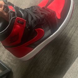 Jordan 1 Satin Bred (W)