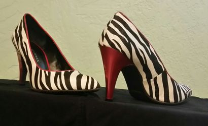 Designer Zebra pumps by Dana Buchman. size 7M women.