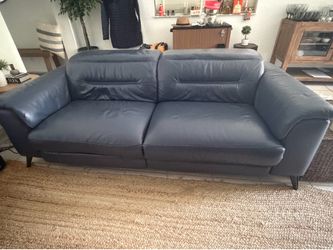 Modern Blue Genuine Leather Power Reclining Sofa – USB Ports – Excellent Condition