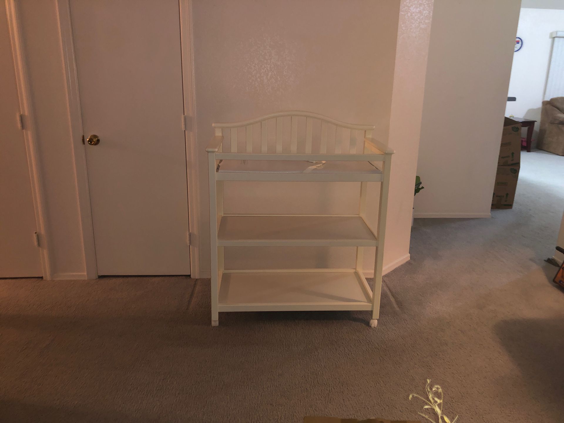 Graco baby changing table