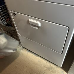 Whirlpool Dryer 