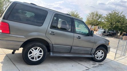 Ford Expedition Full-Size SUV