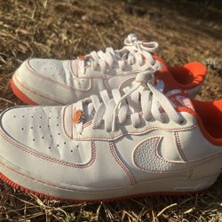 Orange Whit Forces 