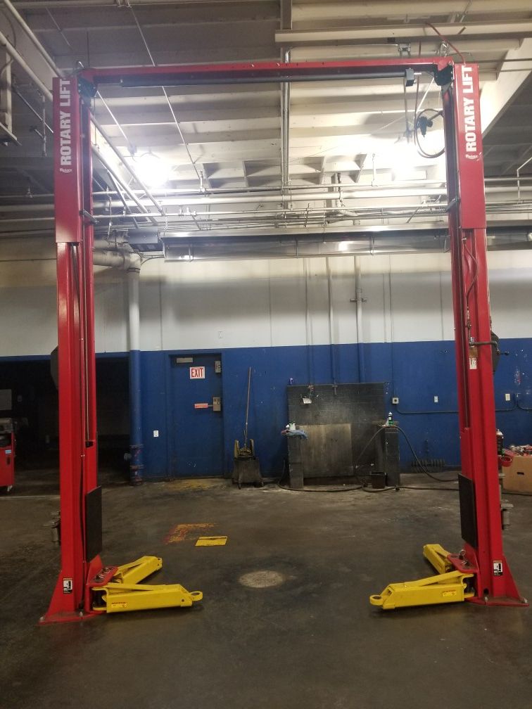 Rotary 12000 lb 2 post auto car lift