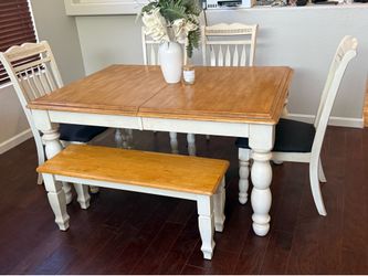 Kitchen table