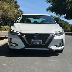 2021 Nissan Sentra · SR Sedan 4D
