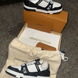 Louis Vuitton Trainer shoes