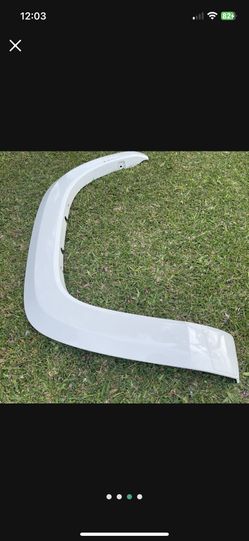 2016-2020 Toyota Tacoma RR Fender Flair Used