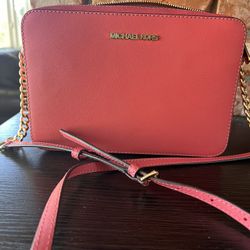 Michael Kors Crossbody Bag