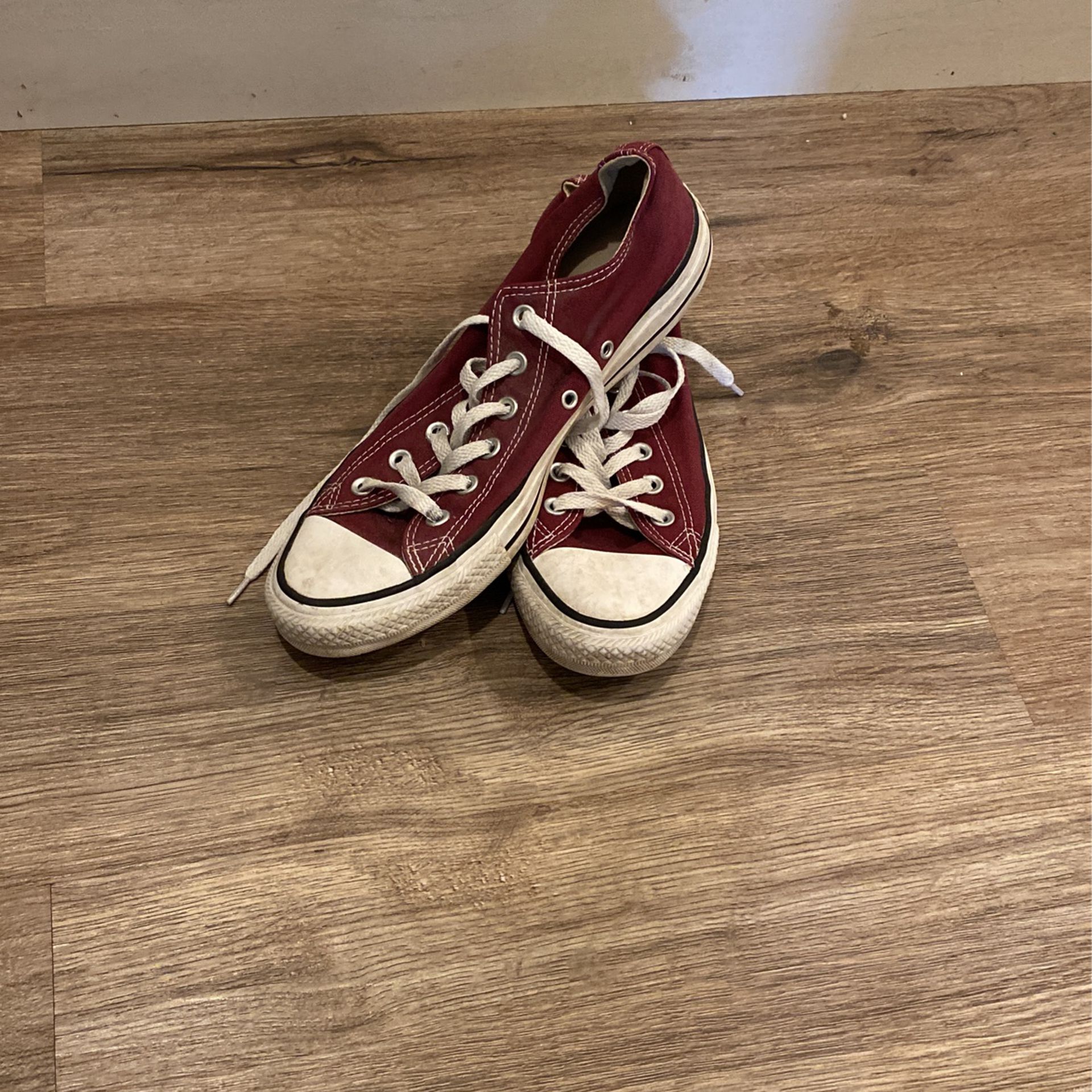 Men’s Shoes Converse, Size 8 