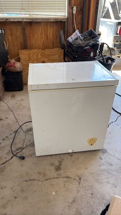 White Chest Freezer