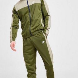 Nike Track Suit