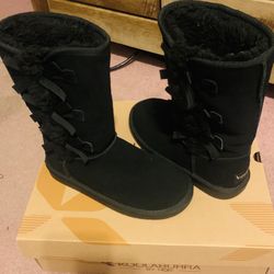 Koolaburra  By UGG Boots 