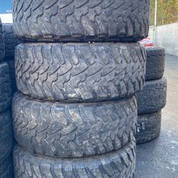 35*12.50R20 Marca Toyo Open COUTRY M/T En Perfectas Condiciónes De Vida