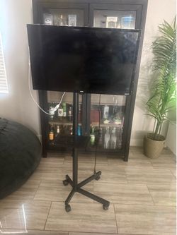 32 inch tv with stand
