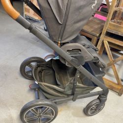 Nuna Stroller 