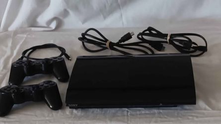 Ps3 super slim 500g console w controllers