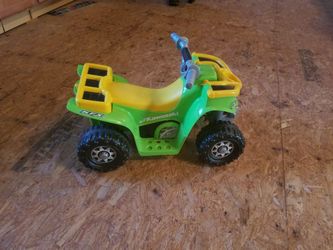 Power Wheels Kawasaki Sport Lil Quad 6 volt