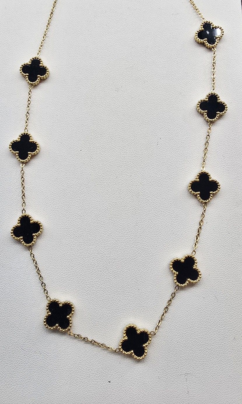 Clover Necklace